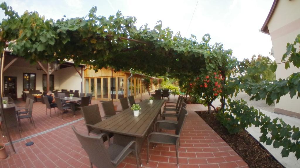 Hotel Forro Fogado & Bauer Bistro Roszke Zewnętrze zdjęcie